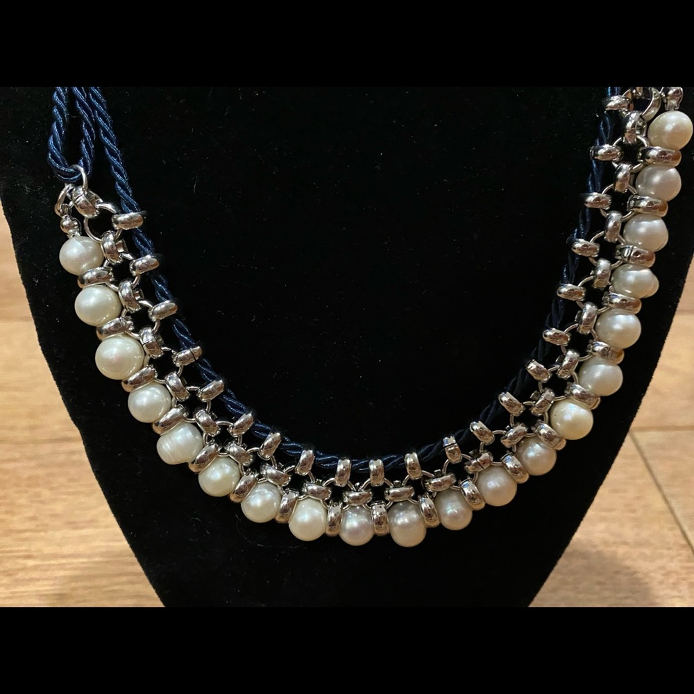 Perla Del Mar freshwater pearl necklace - Picture 7 of 9